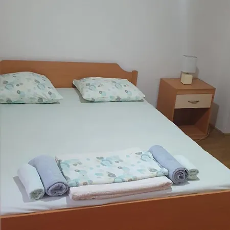 Apartment Sonja M Orebić